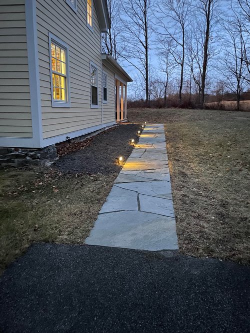 Walkway - 46'-0" x 4" - Paver (2)