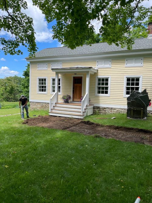 Walkway - 46'-0" x 4" - Paver (4)