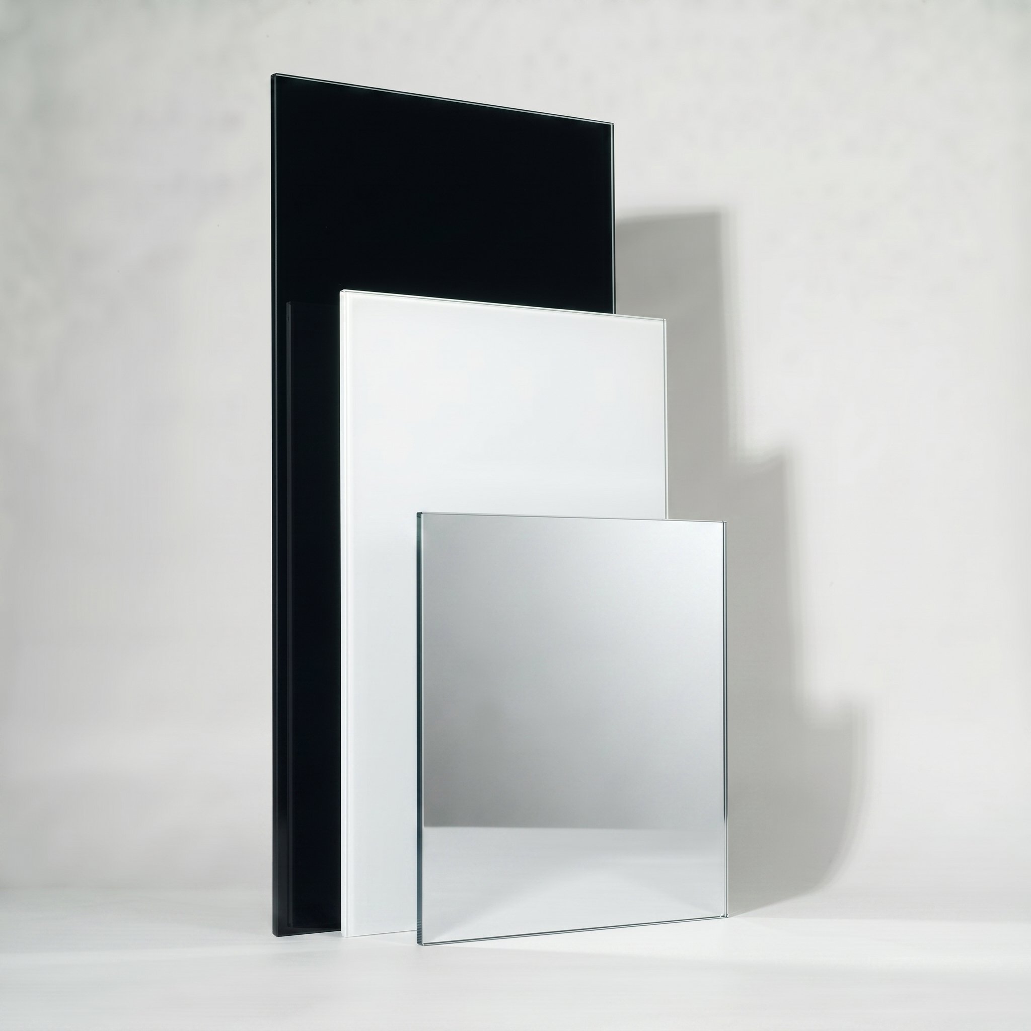 Thin Infrared Heating Panels In Black White And Mirror Glass