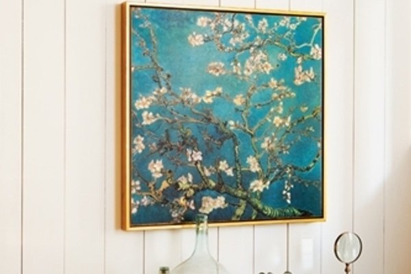 Artwork Adds Form to Home Design as Radiant Heat Lends Function