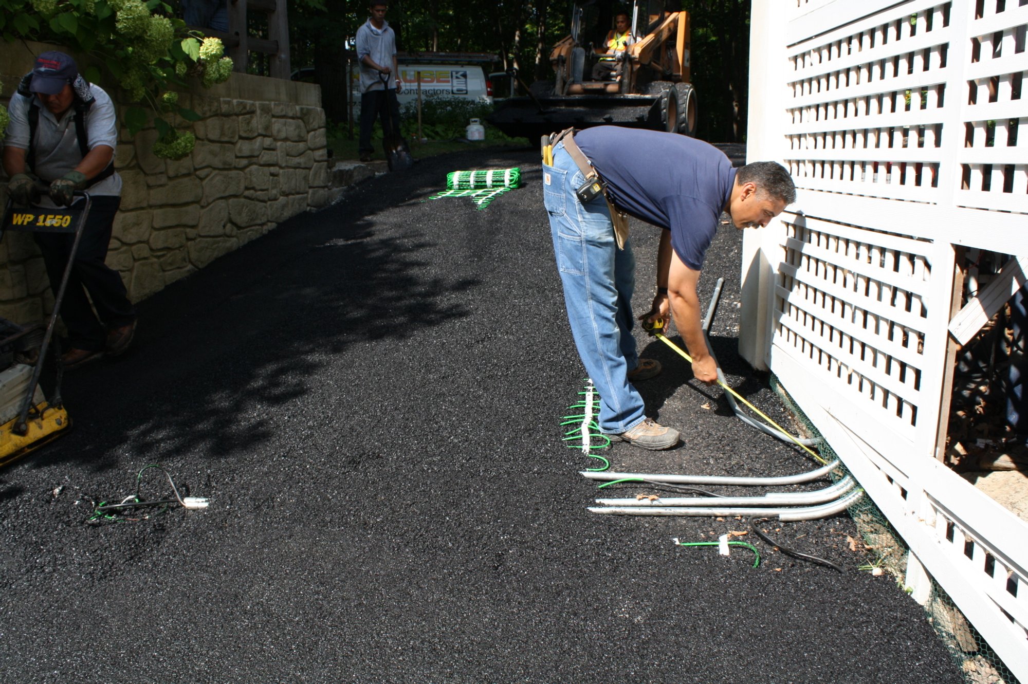 Snow melt installation for asphalt driveway in zion illinois 13