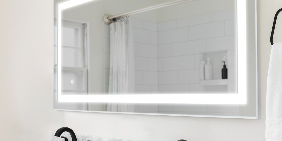 Audrey 40x28 LED Mirror LIFESTYLE