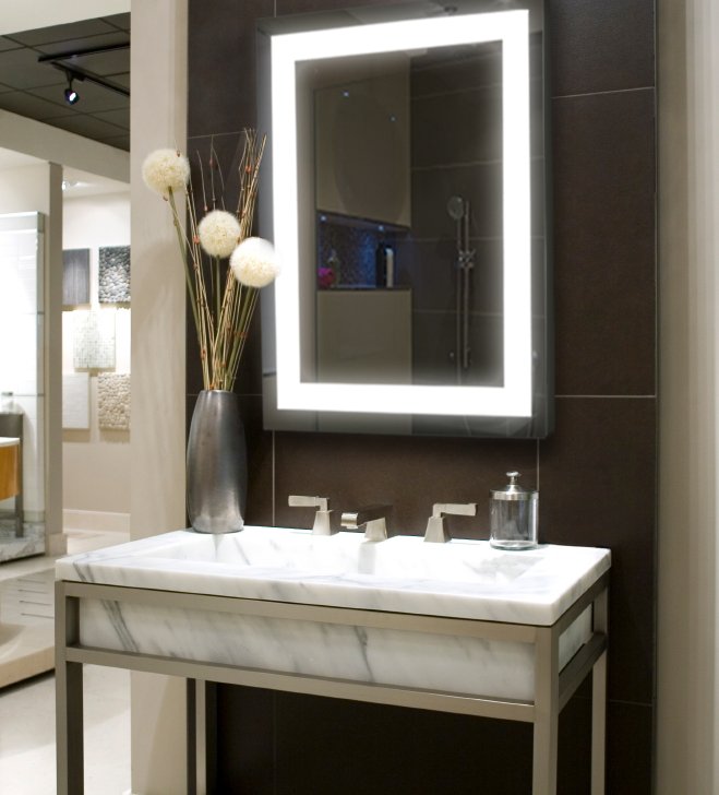 Audrey LED MIrror Light