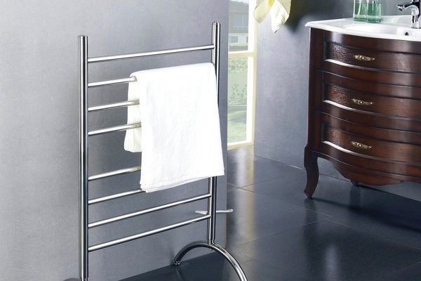 Barcelona towel warmer