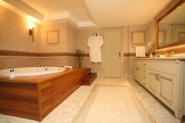 Bathroom enhanced by radiant floor heating