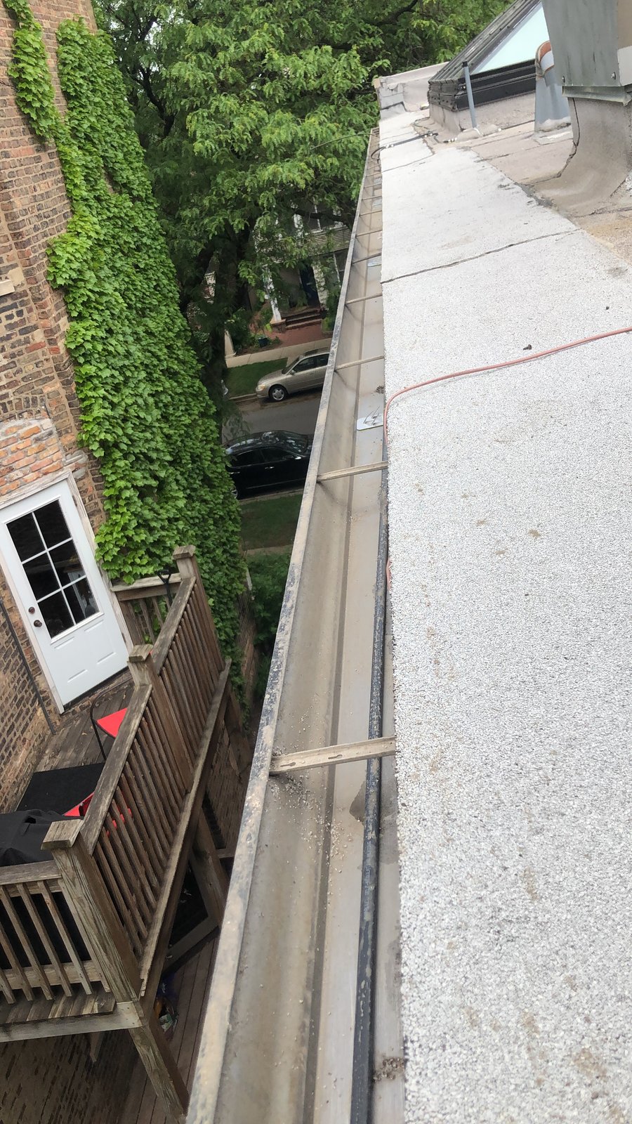 SmartInstall for Asphalt Roof & Gutter Deicing System Showcase in