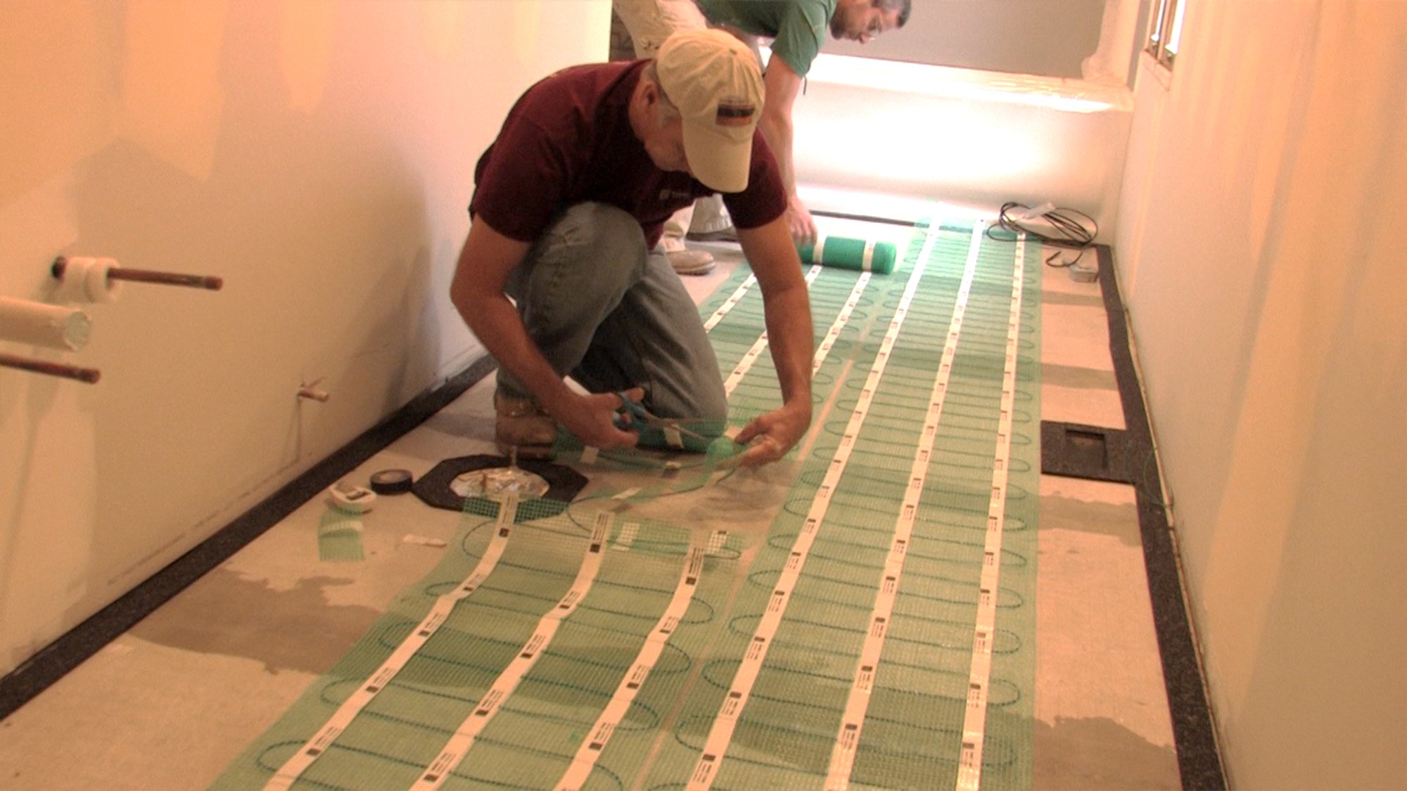 Cutting, Turning and placing loose wire for Floor Heating Mat Installation