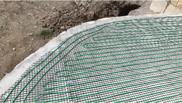 Electric Snow Melting Installation under Terrace with Pavers