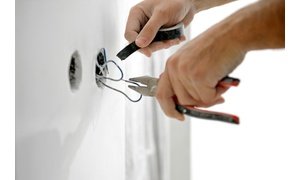 Electrical wiring for thermostat