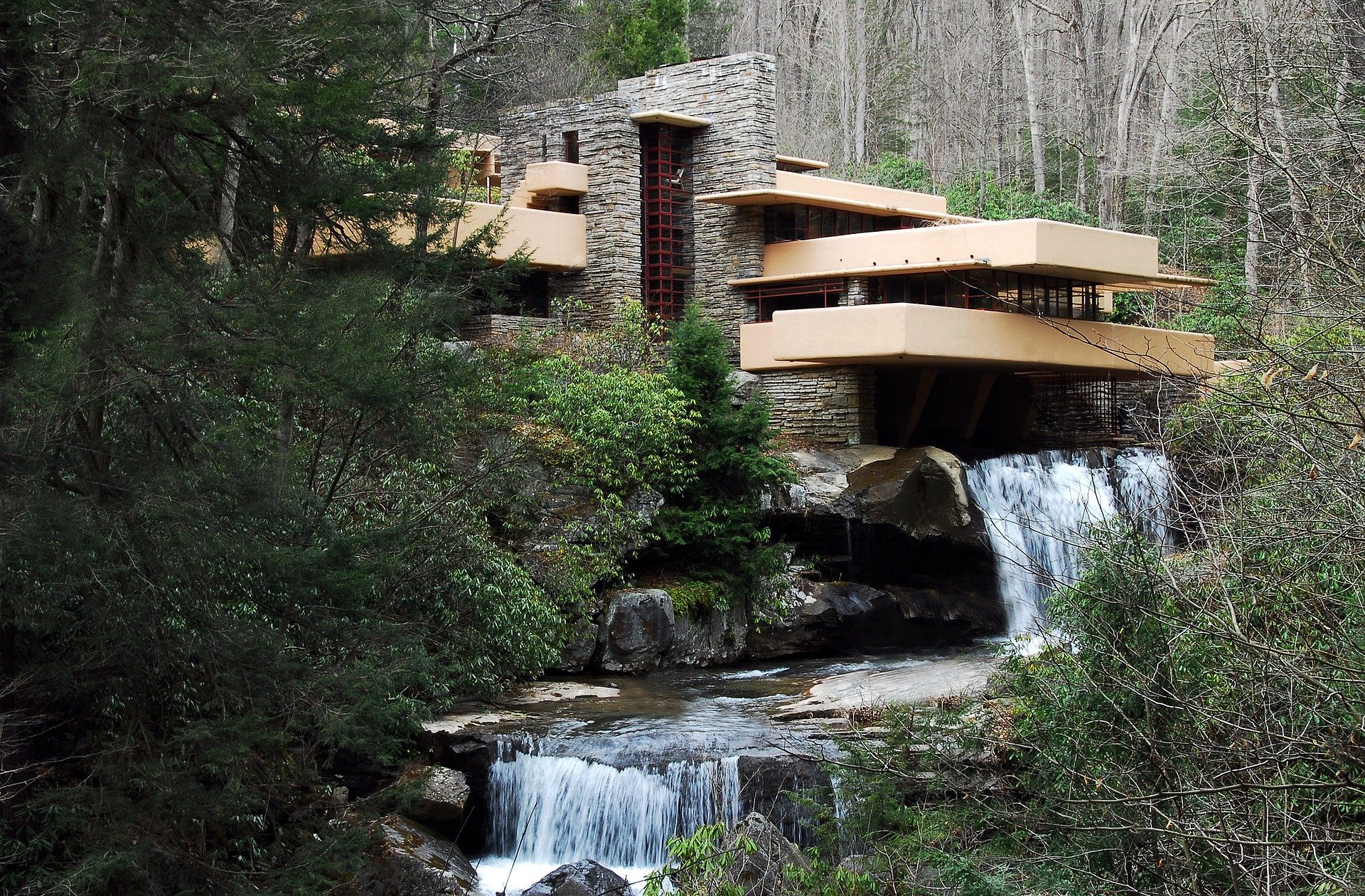 Fallingwater Famous Frank Lloyd Wright Design