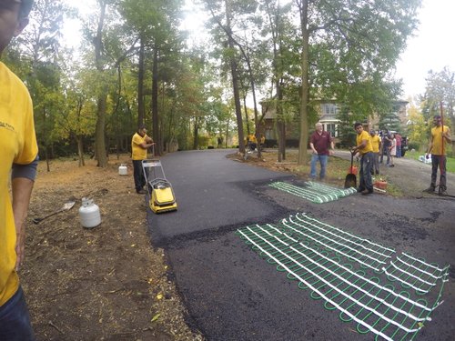 Tire track  - Finsihed flooring