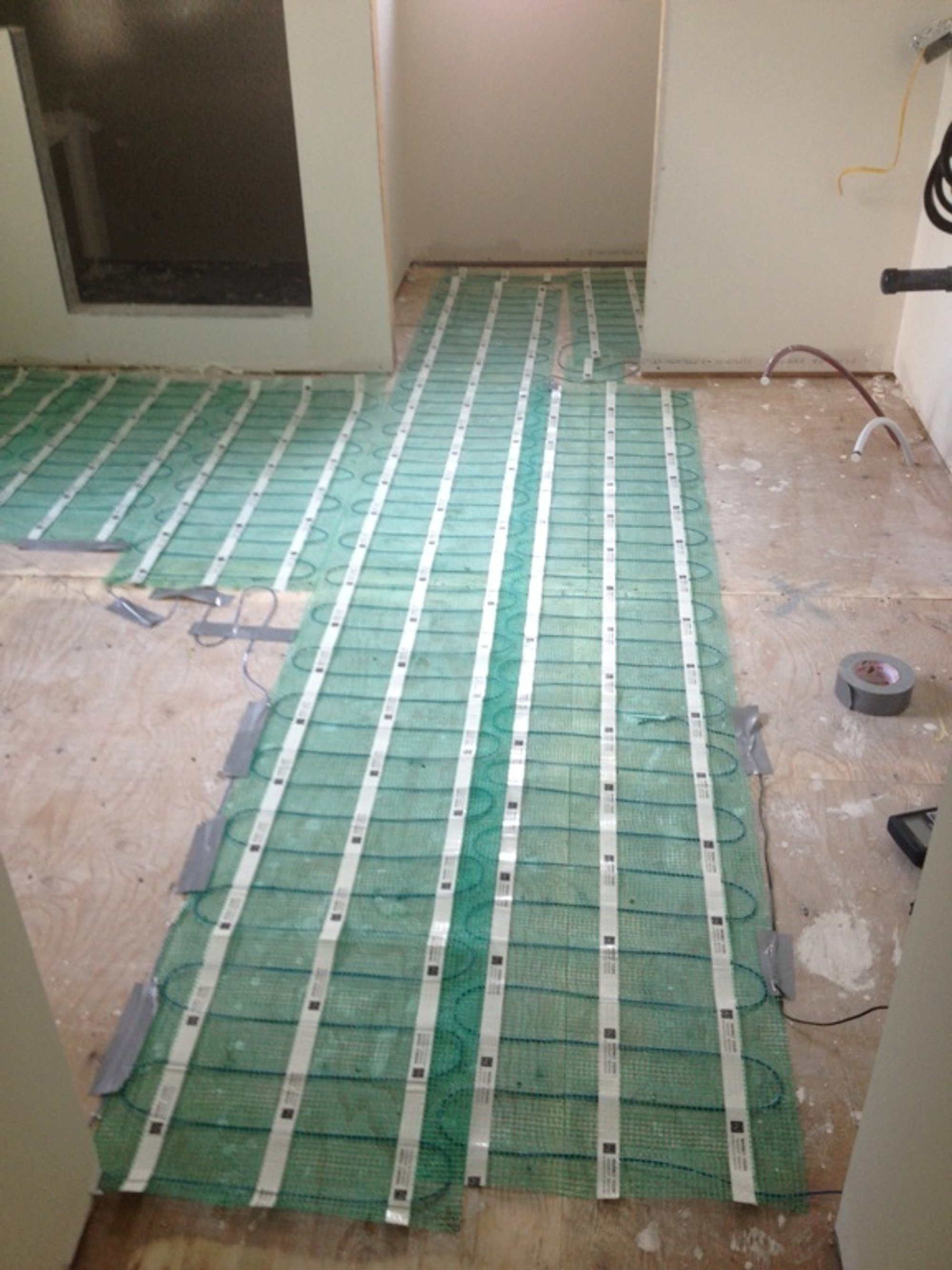 heated bathroom floor installation layout NORTH YORK, ON