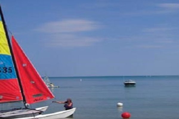 Highland Park IL Lakefront Image