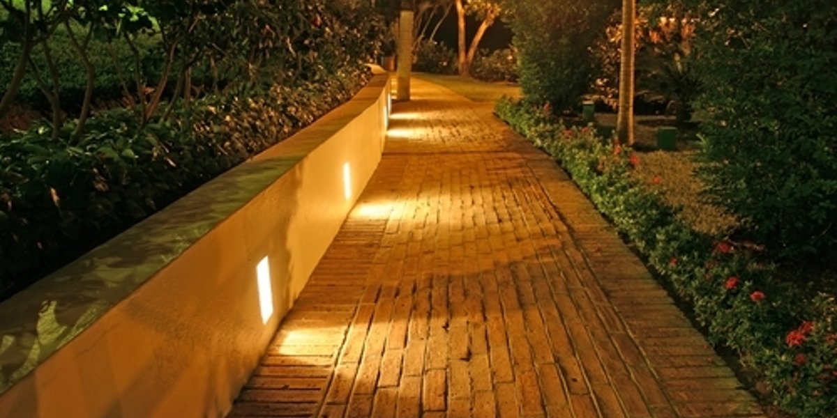 Homeowners Have a Wide Choice of Brick Styles for Outdoor Pavement