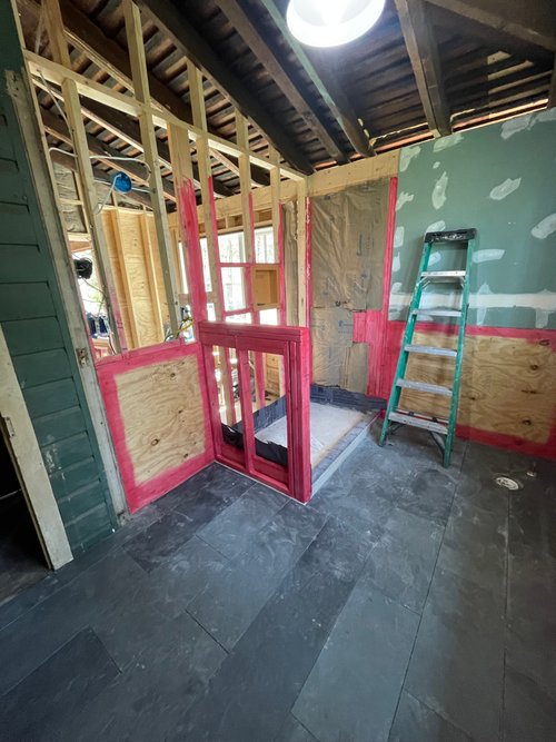 Dellavalle Designs Bathroom Remodel with floor heating (7)