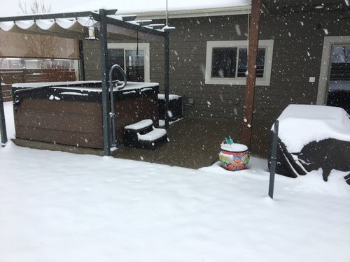 Snow melt Path for Jacuzzi in winter