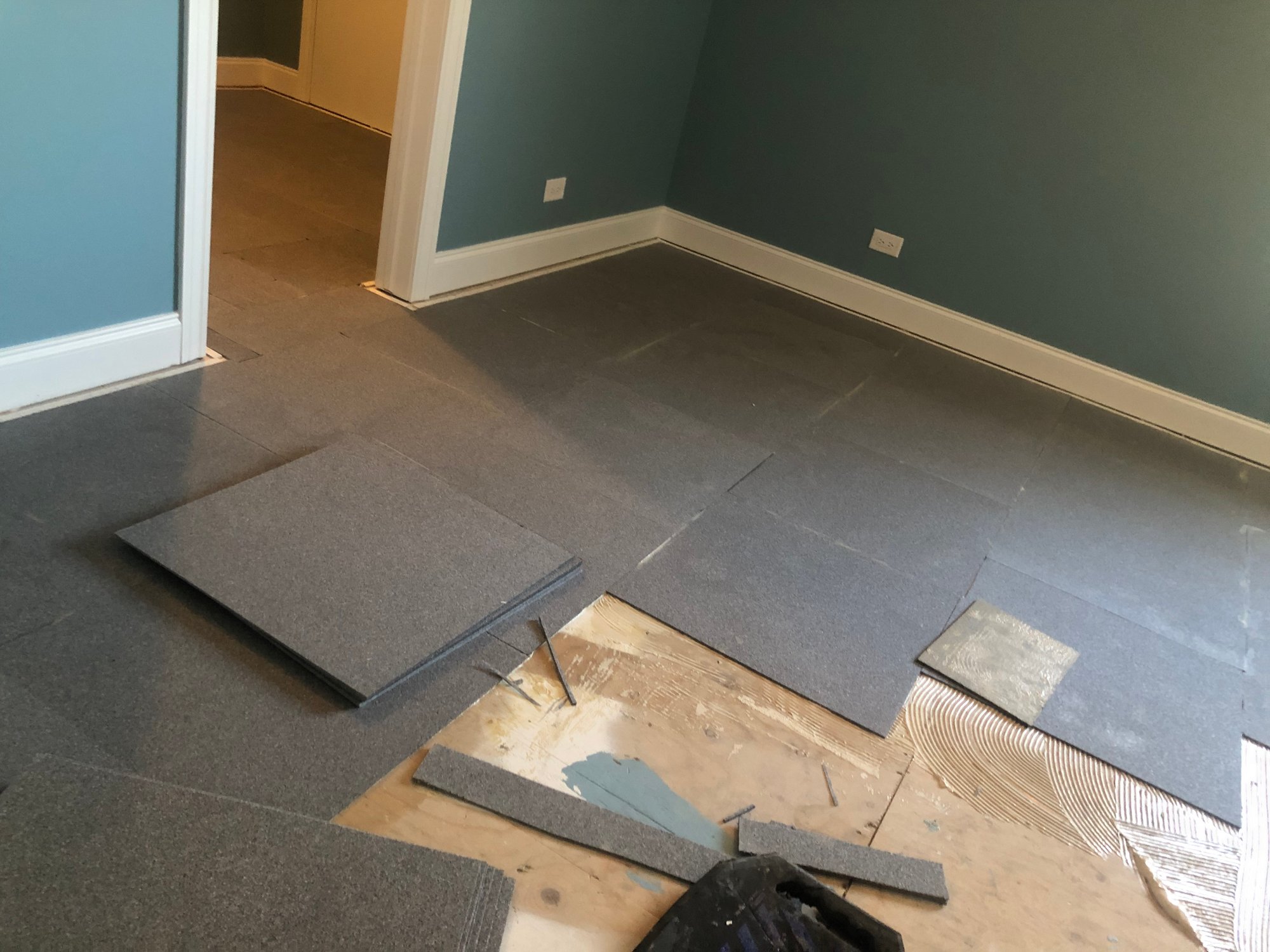 Thermalsheet installation for heated carpet bedroom smartinstall (3)