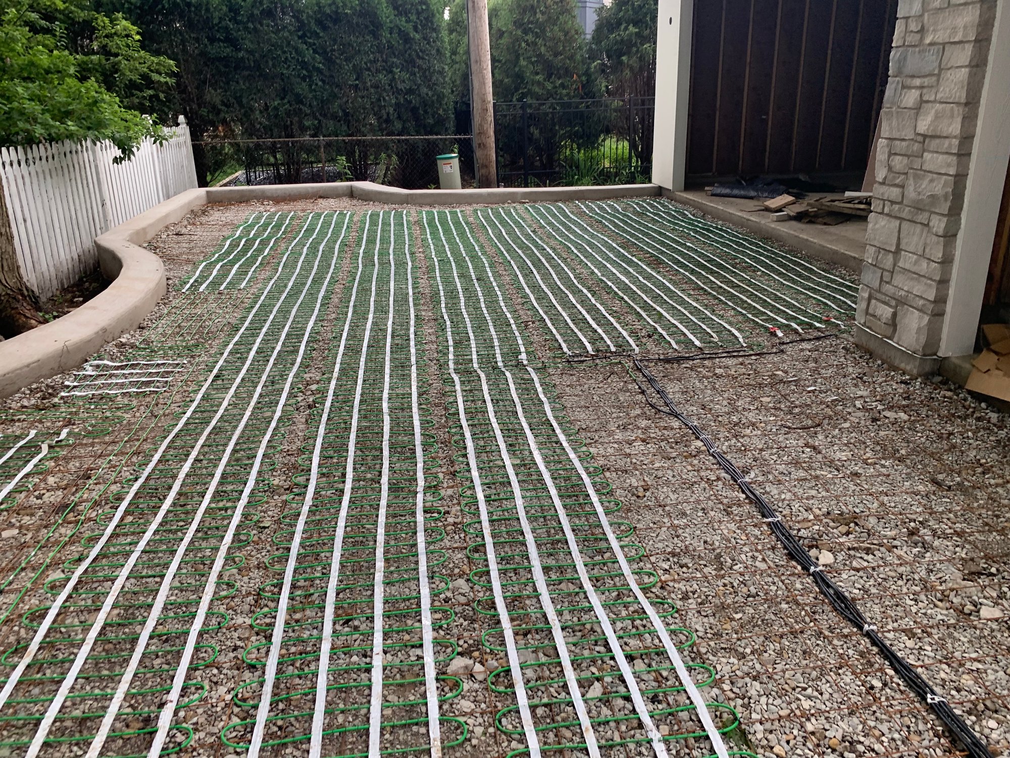 Smartinstall in Elmhurst illinois for heated driveway and walkway with snow melt system and geogrid (9)