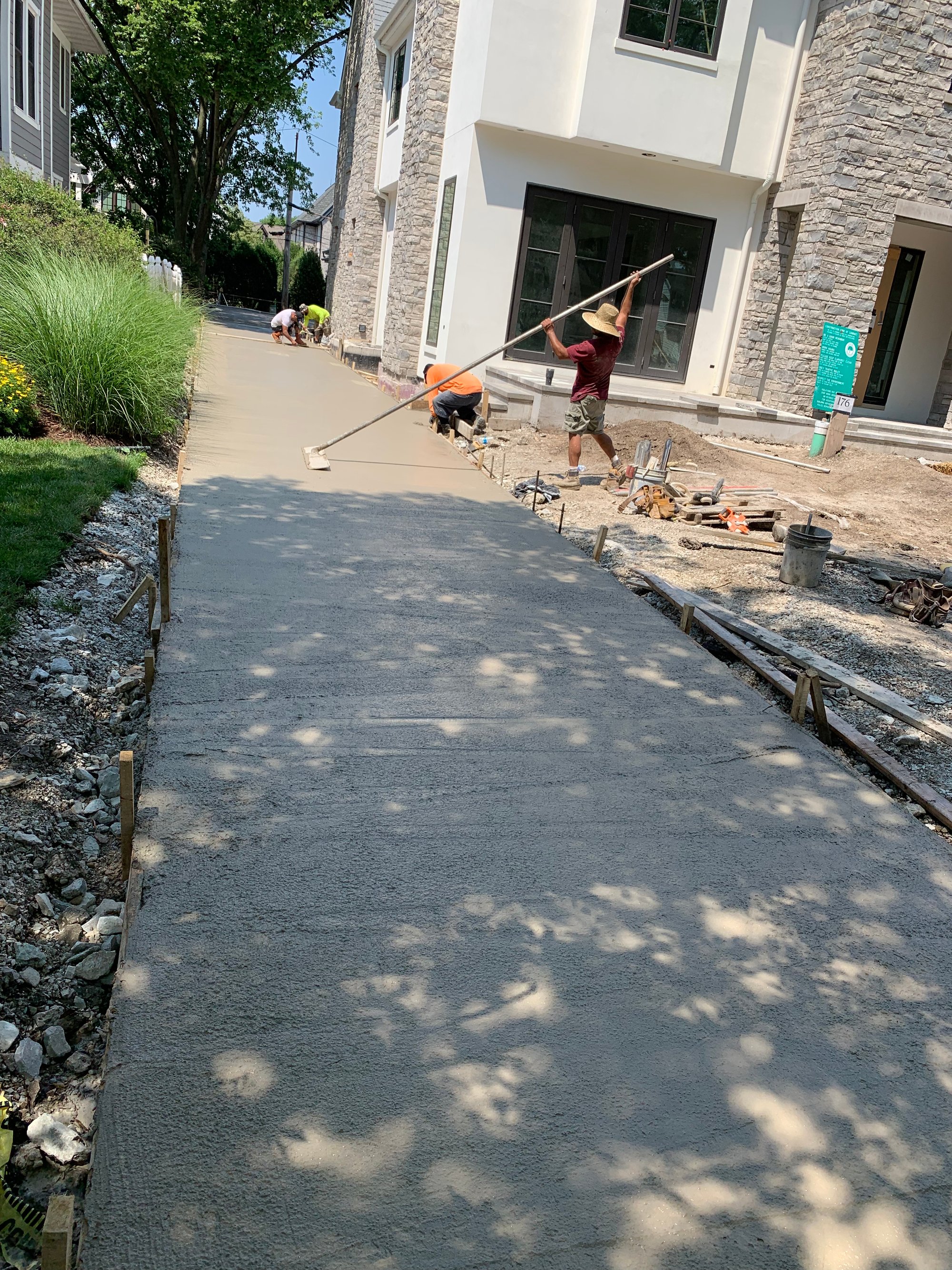 Smartinstall in Elmhurst illinois for heated driveway and walkway with snow melt system and geogrid (20)