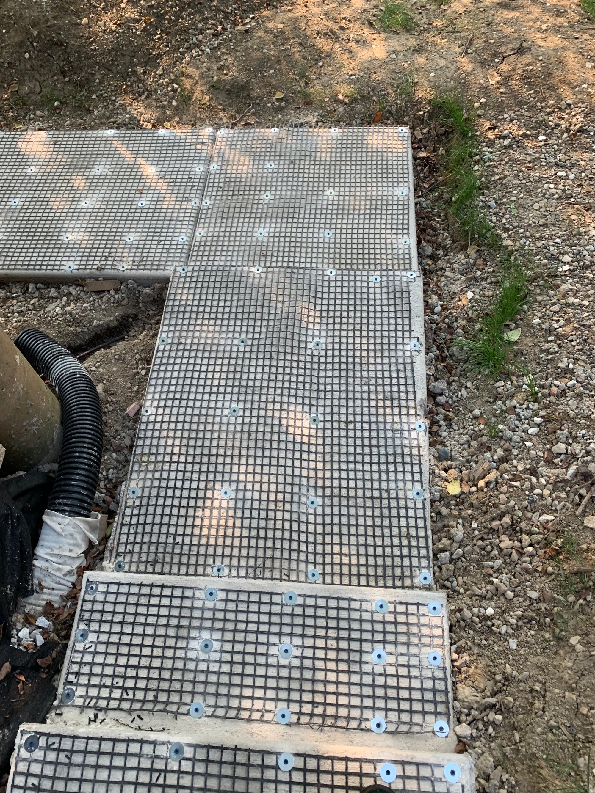 smartinstall of Walkway steps and entryway with snow melting system for outdoor tile pavers (8)