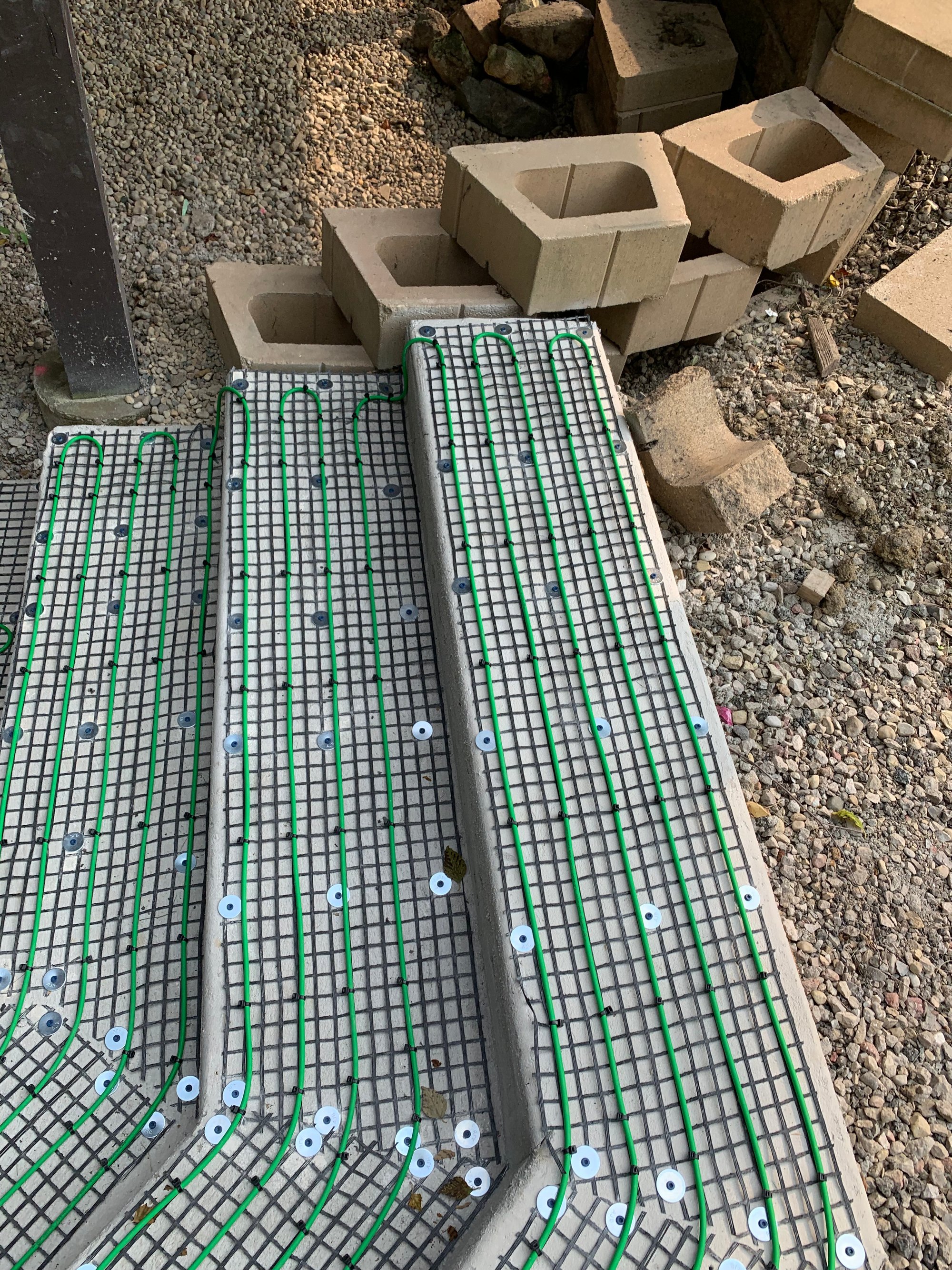 smartinstall of Walkway steps and entryway with snow melting system for outdoor tile pavers (13)