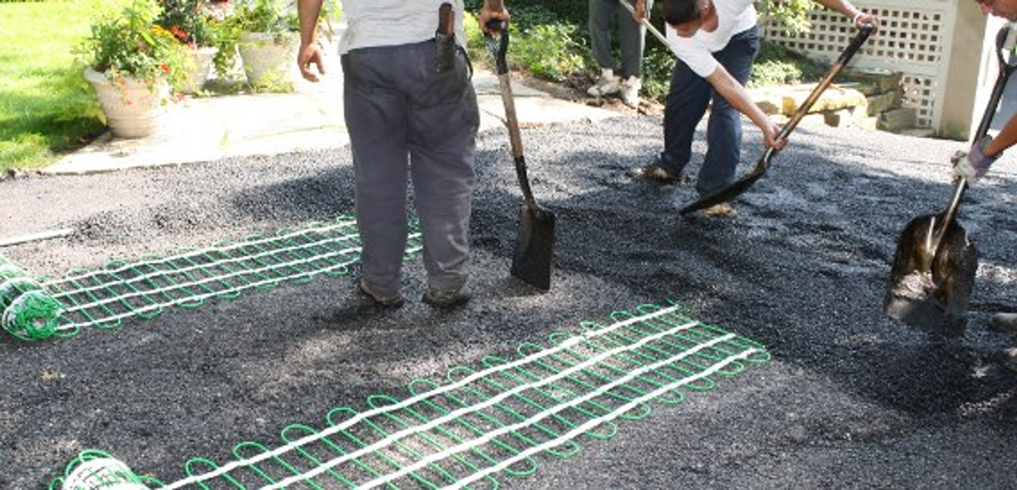 Snow melt installation for asphalt driveway in zion illinois 7