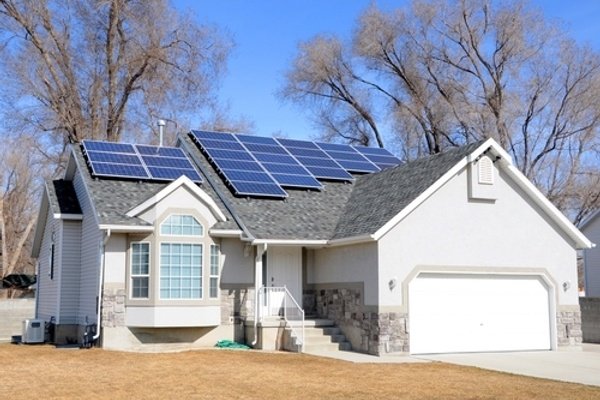 Interaction and Sustainability Promote Slow Home Living