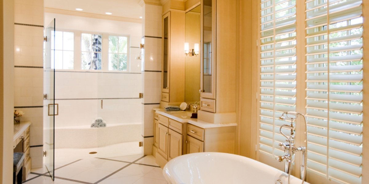 Istock 000006366303small Bathroom Heated Tile Floor Curbless Shower 070214