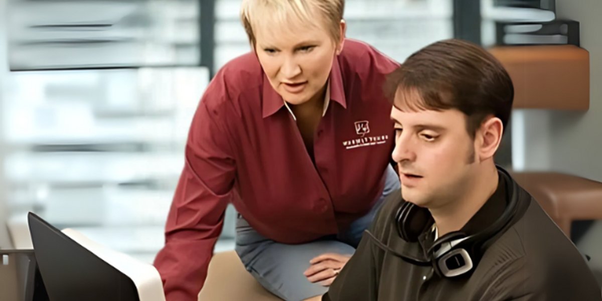 Julia Billen working with Customer Support