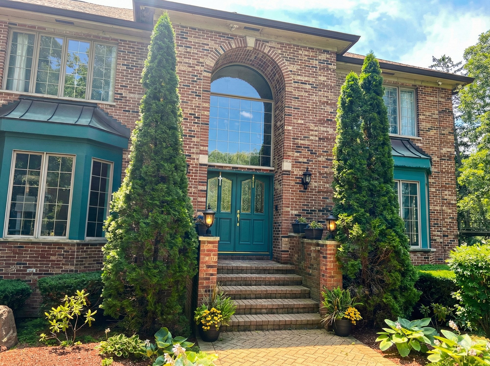 Julia's House, Kildeer