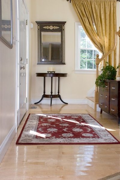 Keeping your foyer warm in the cold weather
