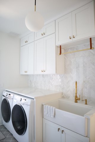 Luxury Laundry Room with Radiant Floor Heating Showcase in Oak Lawn, IL ...