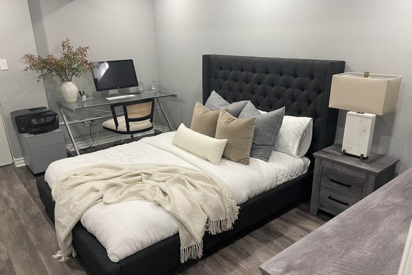 Laura's Home office and bedroom