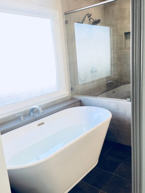 Luxury tub with TempZone heated flooring DALLAS, TX
