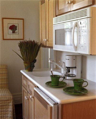 Making your small kitchen more comfortable and functional