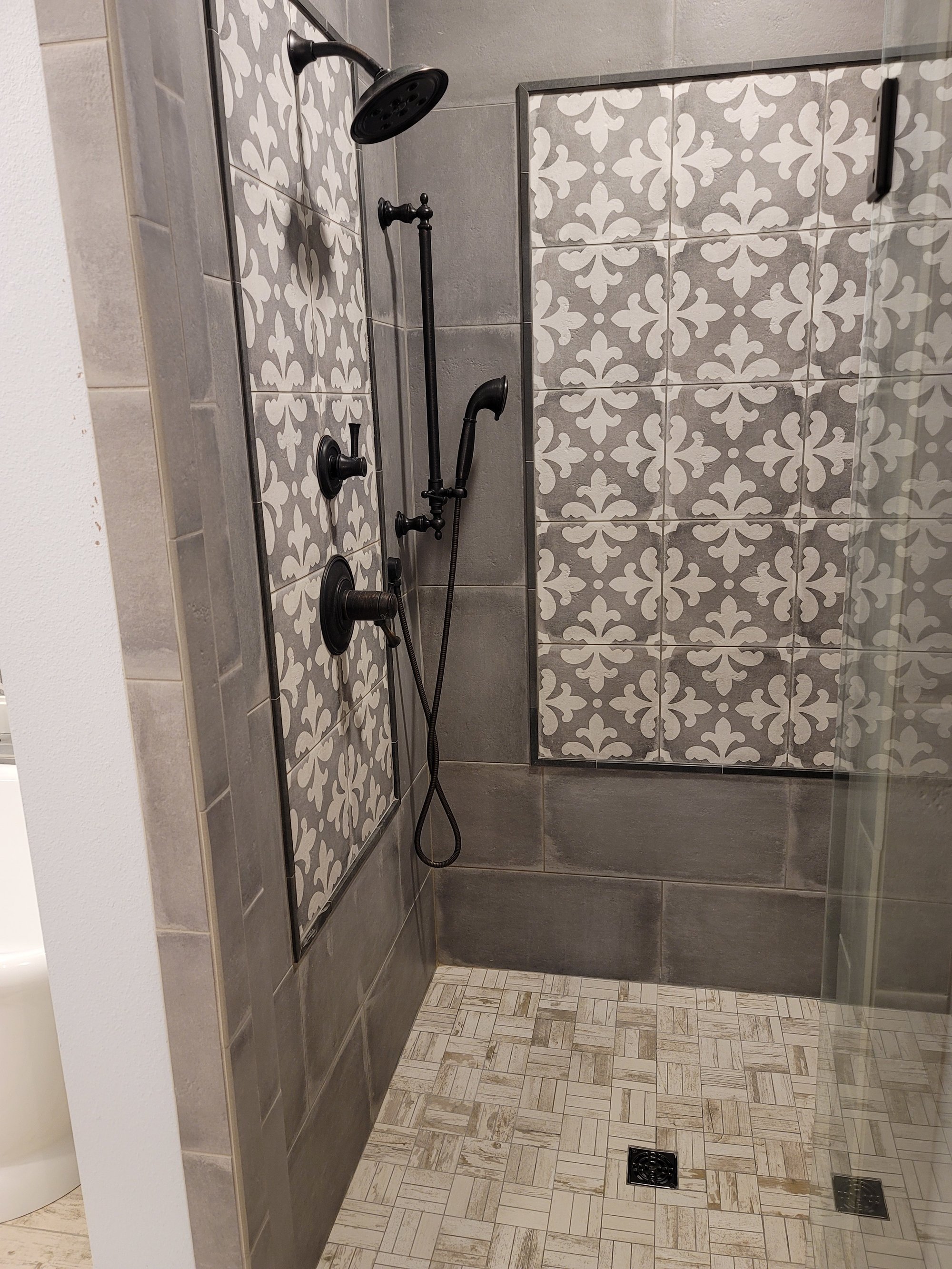 Master Bath remodel with floor heating and prodeso shower nook