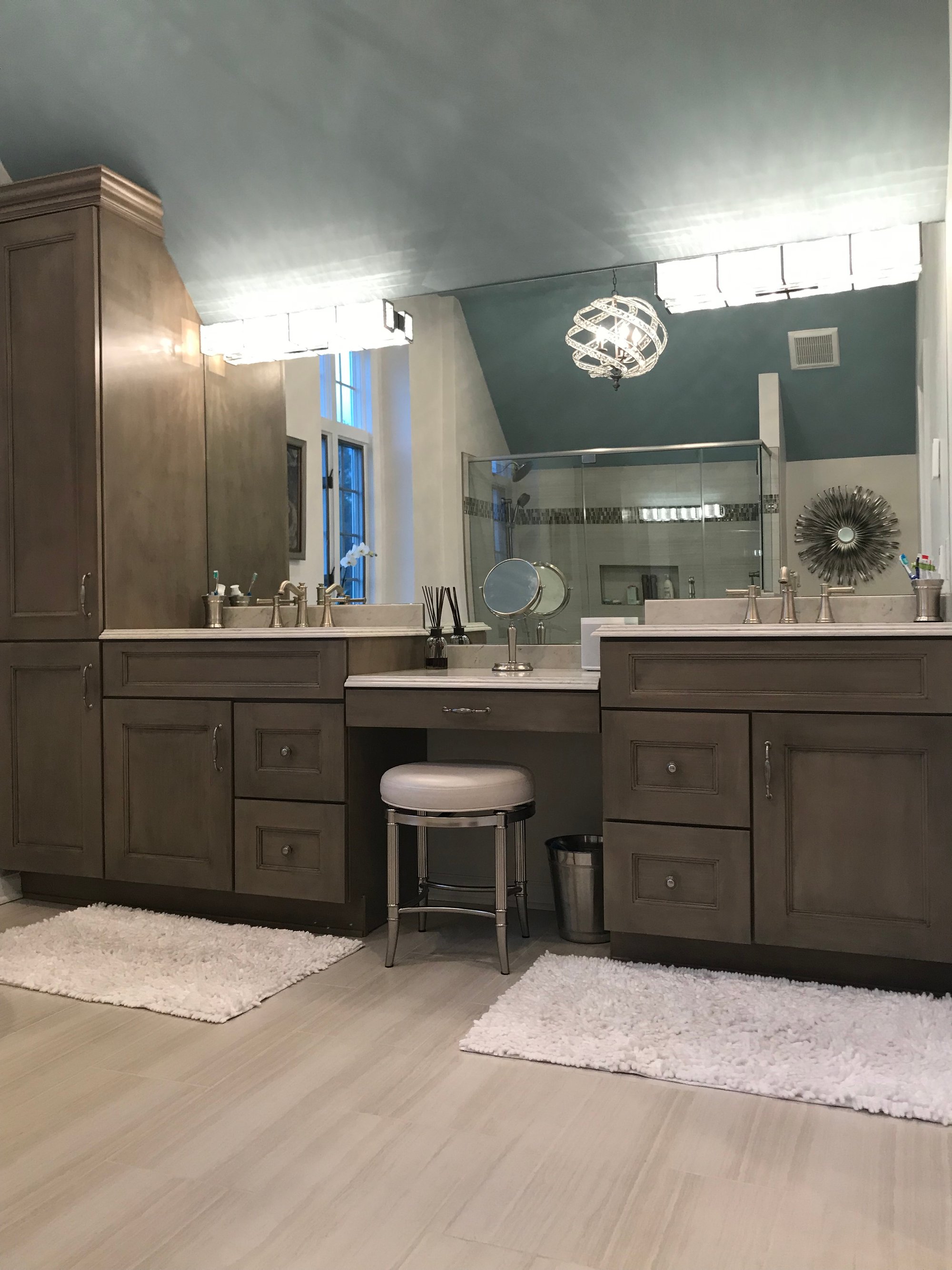 Master Bathroom vanity with underfloor heating