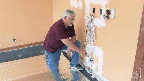 Power location for thermostat