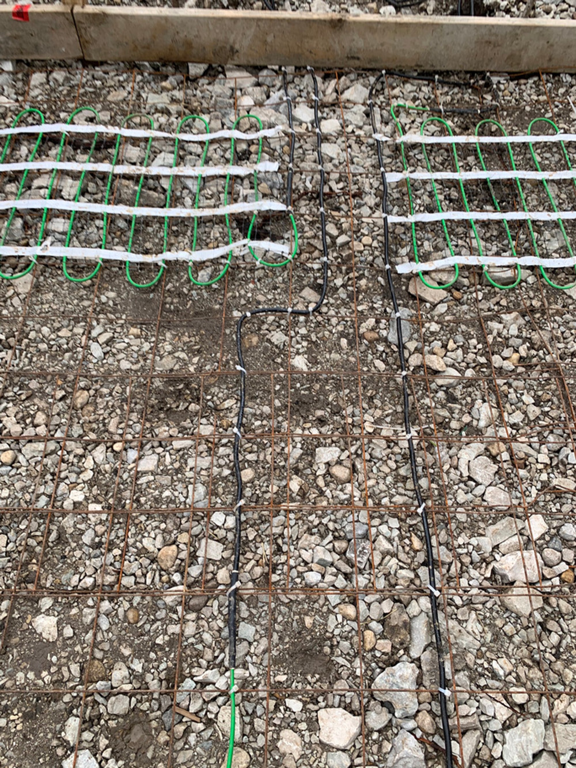 Smartinstall in Elmhurst illinois for heated driveway and walkway with snow melt system and geogrid (31)