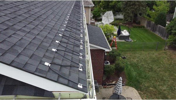 Project Showcase Roof & Gutter Deicing SmartInstall Clarendon Hills, Illinois
