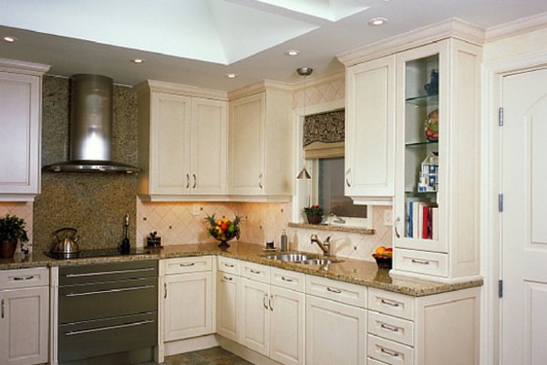 Radiant heating transforms cold kitchen tile flooring