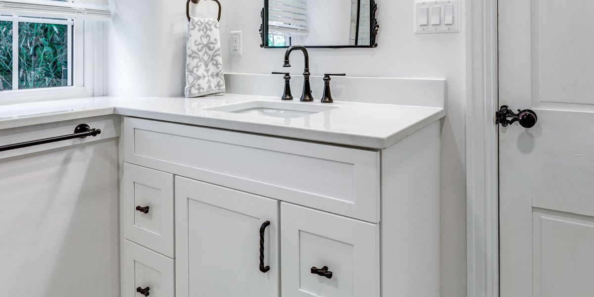 Red Oak Remodeling Aug 2025 Vanity