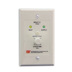 White RCU-3 remote manual override device for snow melting systems with a cycle time dial and indicator lights.