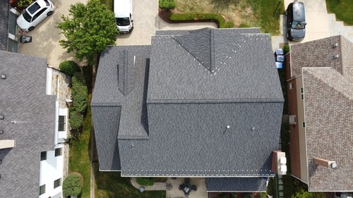 Roof & Gutter Deicing SmartInstall Showcase in Clarendon Hills, IL ...