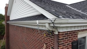 Roof & Gutter Deicing SmartInstall Showcase in Clarendon Hills, IL ...