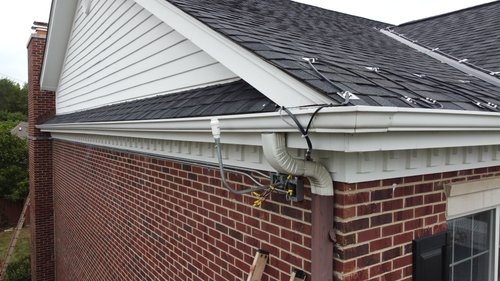Roof & Gutter Deicing SmartInstall Showcase in Clarendon Hills, IL ...