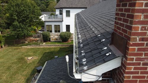 Roof & Gutter Deicing SmartInstall Showcase in Clarendon Hills, IL ...