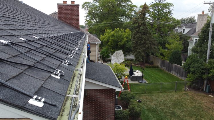 Roof & Gutter Deicing SmartInstall Showcase in Clarendon Hills, IL ...