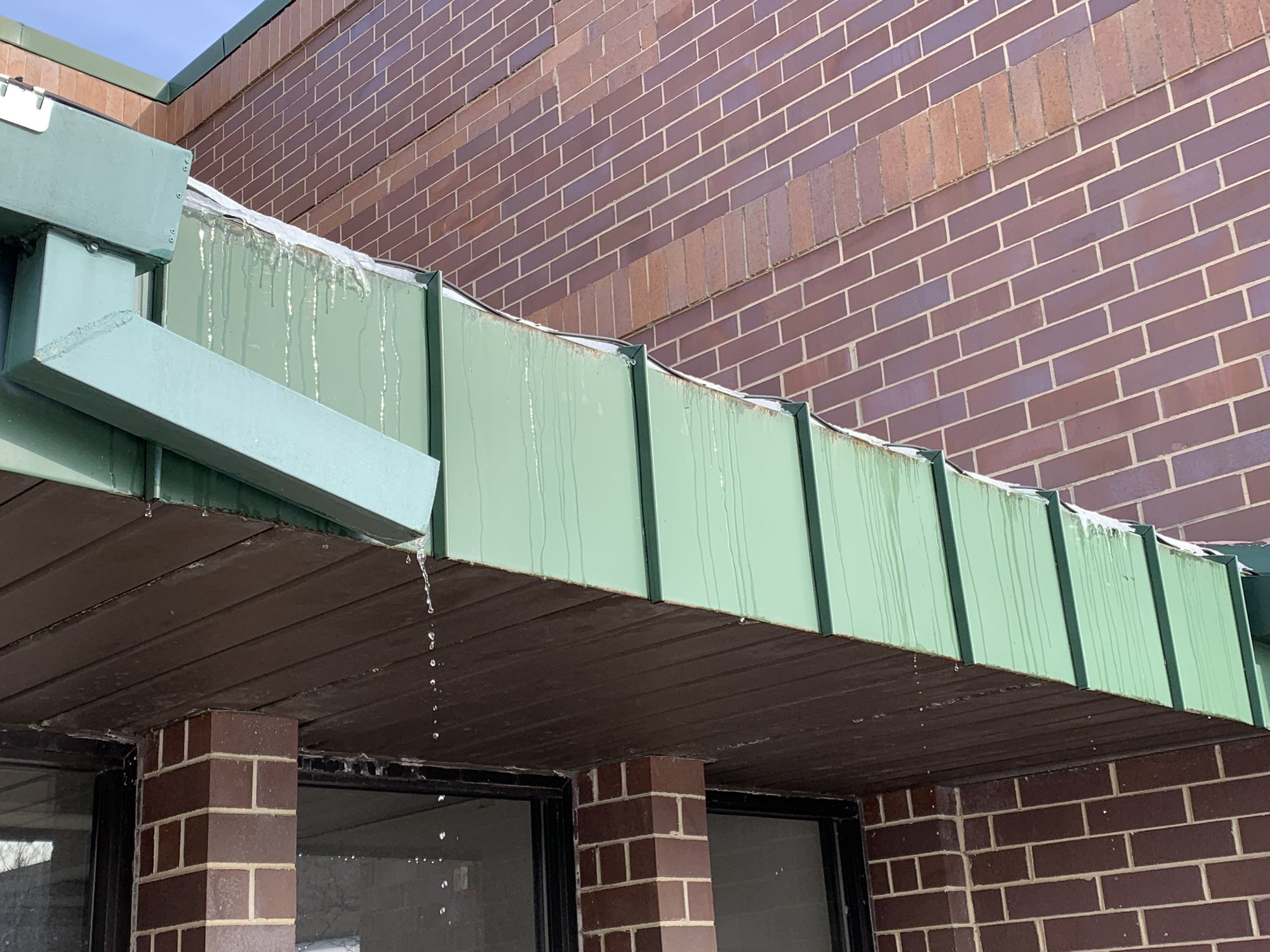 Roof and gutter installation with constant wattage roof shot LAKE ZURICH, IL