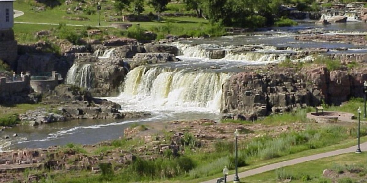 Sioux Falls SD landmark waterfall